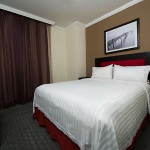King Room Mobility Access or Non-Smoking